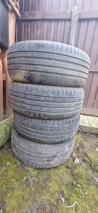 Vând anvelope de vară