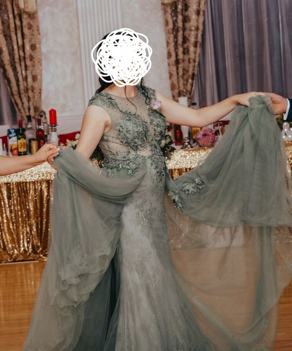 Vând rochie de seară