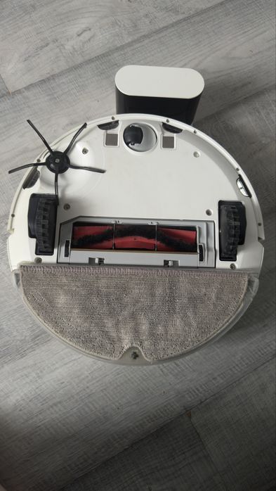 Робот пылесос roborock s6