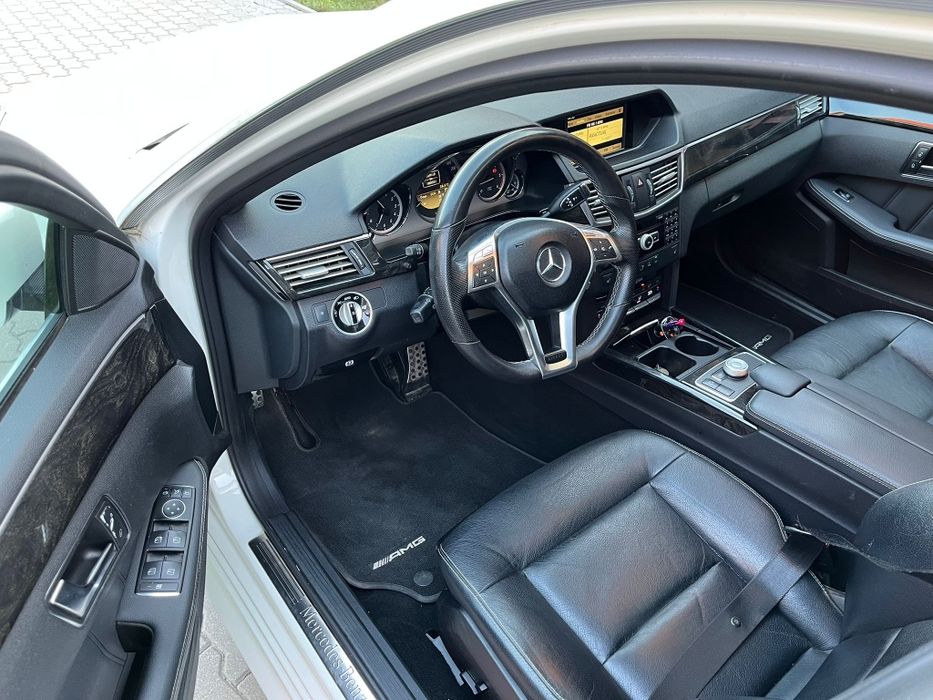 Mercedes-Benz E-Class W212 4Matic