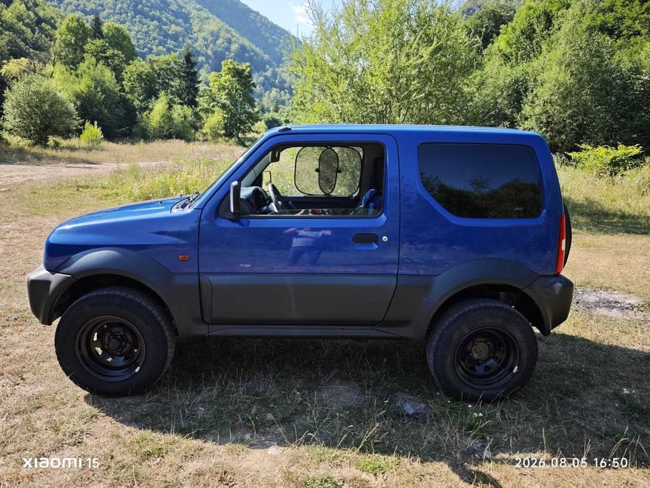 Autoturism SUZUKI Jimny  4WD