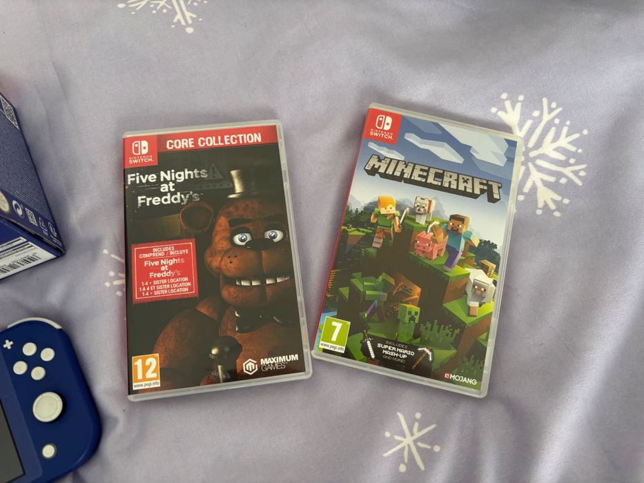 Nintendo switch lite с две игри