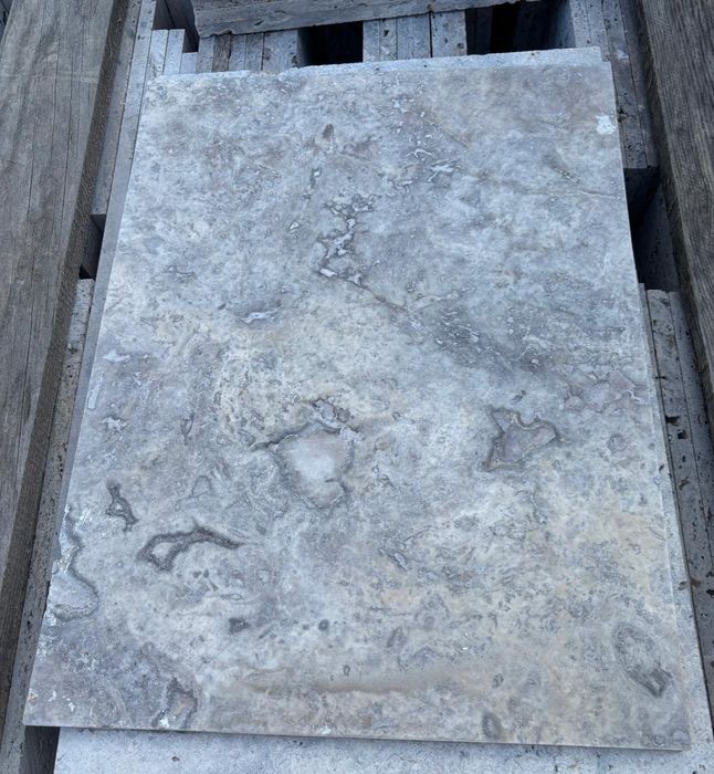 Travertin Silver chituit si honuit