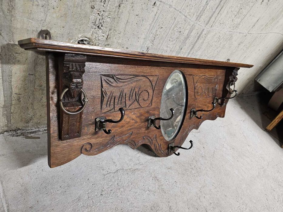 Закачалка за стена с дърворезба и кристално огледало