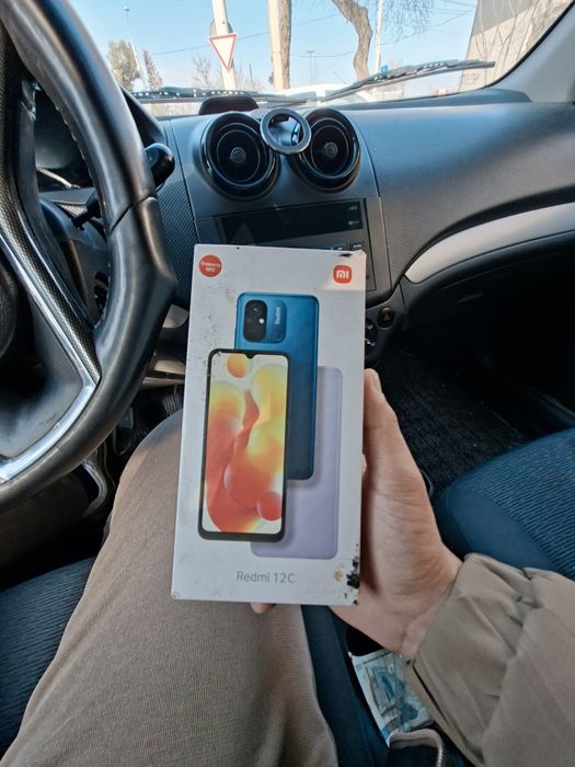 Redmi 12c 2023yil kok rangi