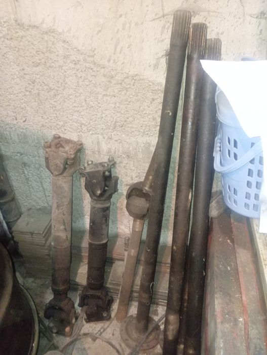 Продам карданные валы для ЗИЛ 131.