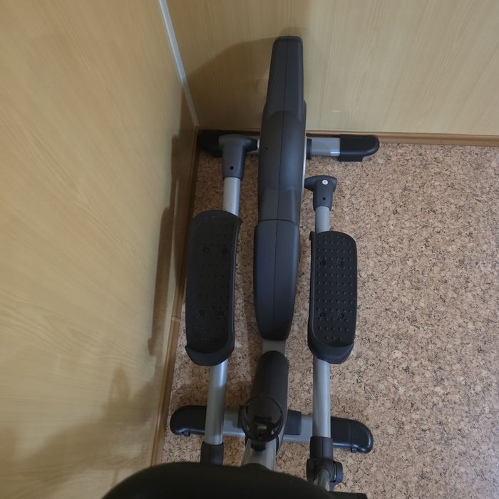 Эллиптический тренажёр