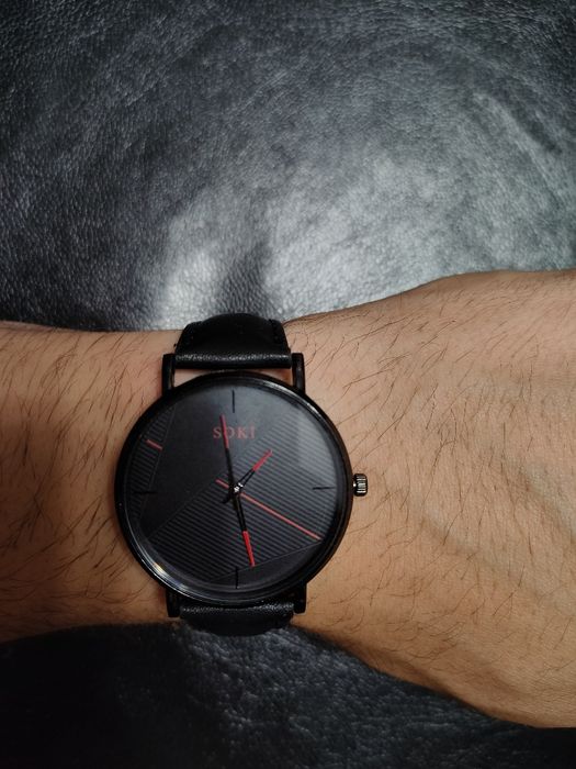 Часовници и гривни