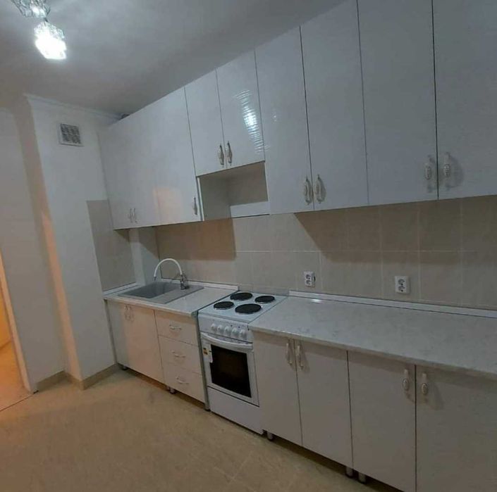 Мебель для кухонной