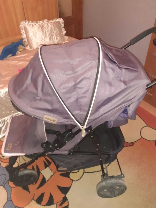 Бебешка олекотена количка