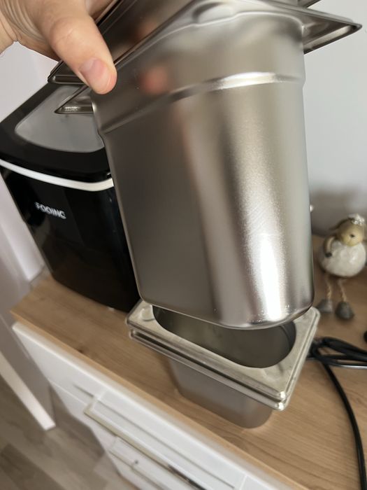 METRO PROFESSIONAL4x caserole +1x Capac Inox GN 1/9-150