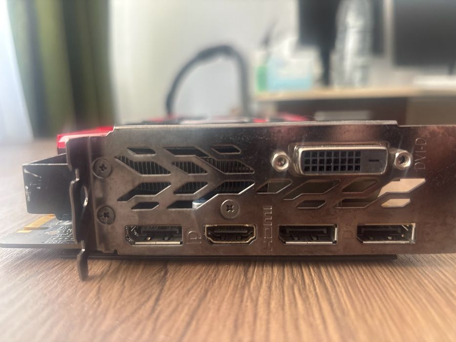 Placă video MSI GeForce GTX 1070 Gaming X 8GB - Stare impecabilă