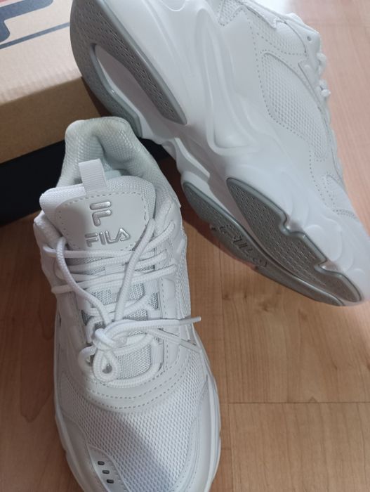 Маратонки Fila нови