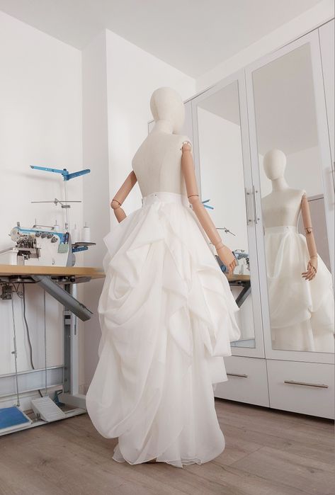 Асиметрична сватбена пола Драпирана Булчинска рокля Бален тоалет