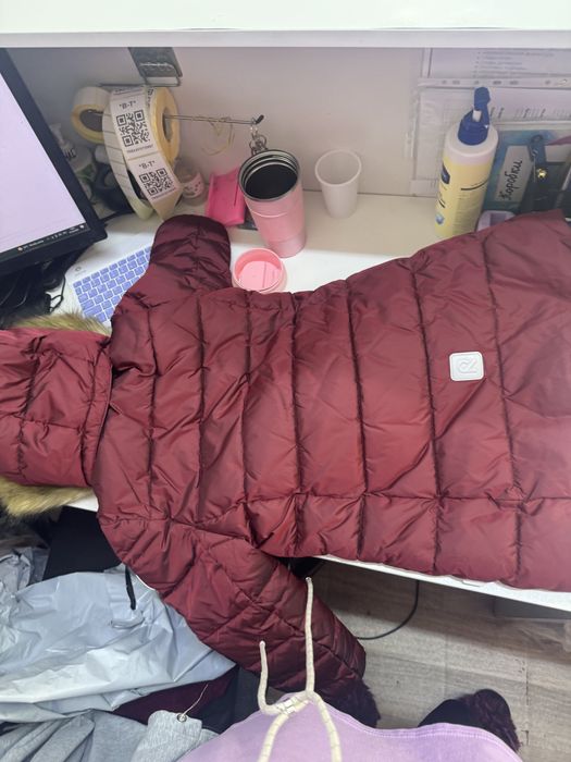 Продам детскую куртку