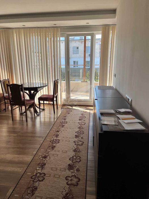 Дава се под наем Етаж от къща в Асеновград - 90 кв.м за 448.8 € - Снимка #19