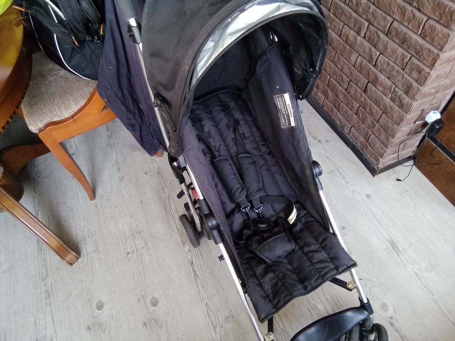 Коляска прогулочная фирмы Summer