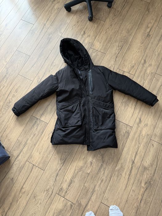 Продам зимнюю куртку Manifest в отличном состояний