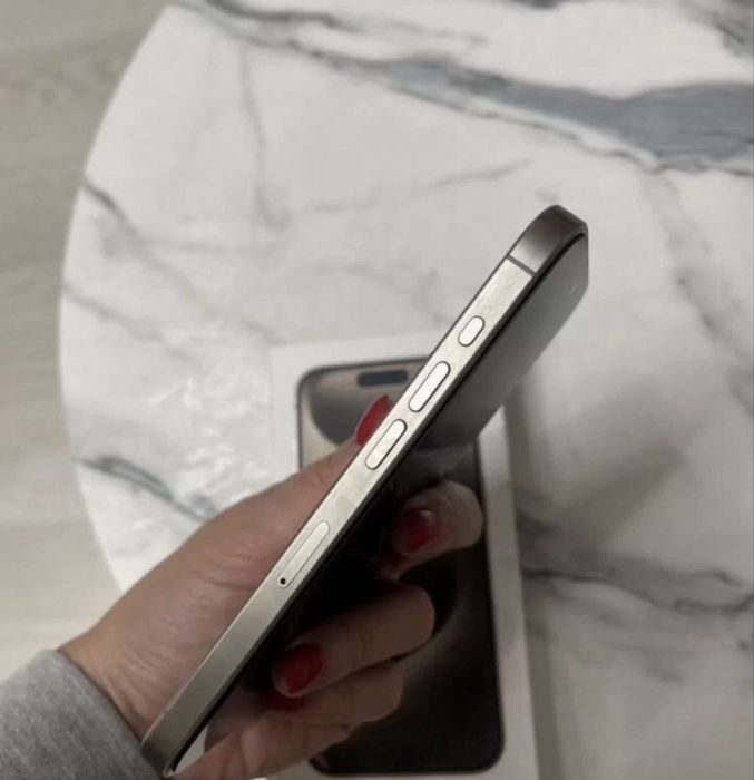 Айфлн 15 про макс