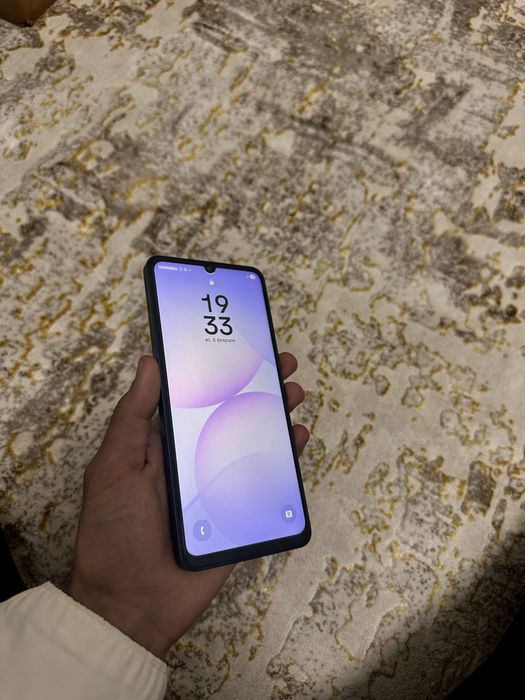 Galaxiy A07 64 Gb holati yangi 1 oy bold ochilganiga