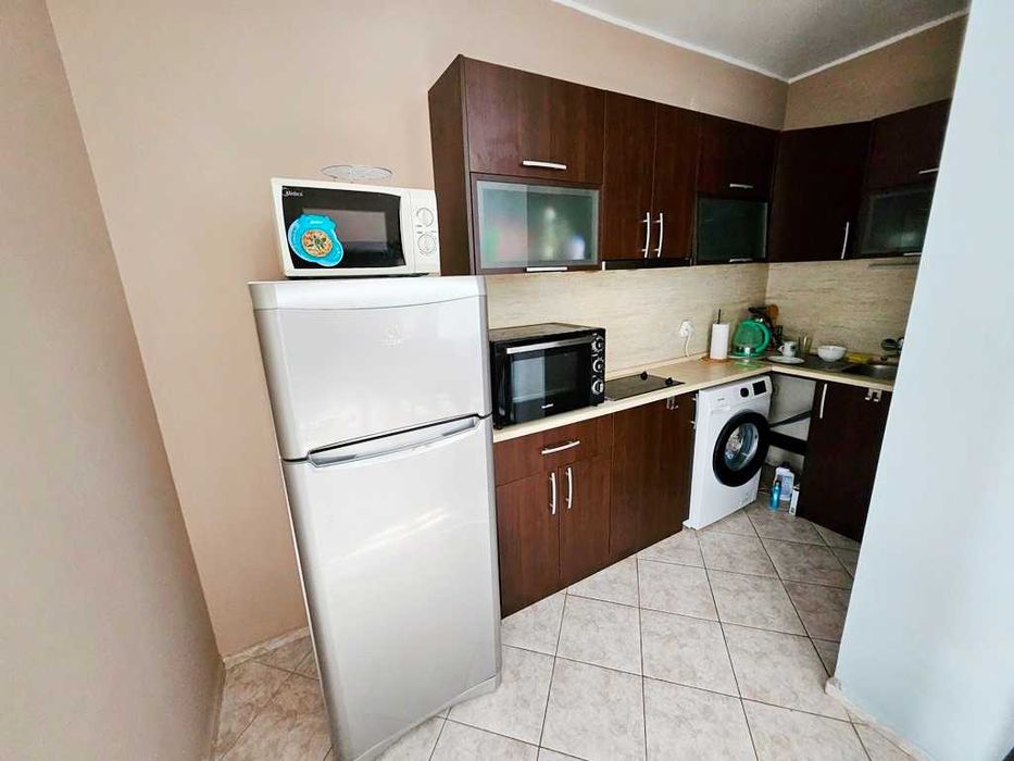 Продава се Двустаен апартамент в к.к. Слънчев бряг - 62 кв.м за 642 €/кв.м - Снимка #3