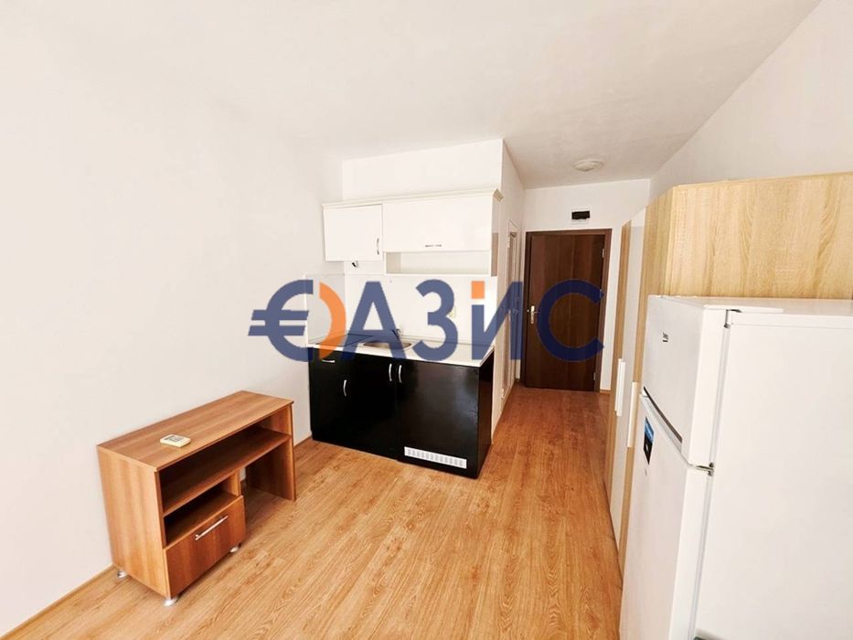 Продава се Едностаен апартамент в к.к. Слънчев бряг - 30 кв.м за 1734 €/кв.м - Снимка #3