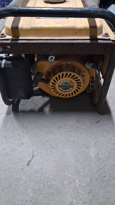 Движок срочно продам