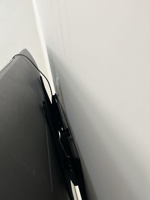 Продам телевизор LG