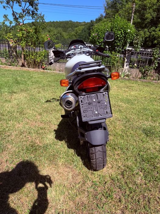 Vand bmw f65 fara baterie