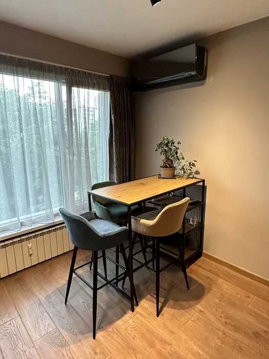 Дава се под наем Двустаен апартамент в София, Фондови жилища - 65 кв.м за 425 € - Снимка #1