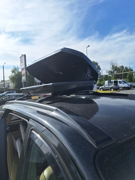 Inchiriez cutie portbagaj si bare