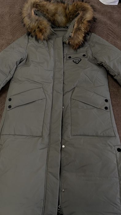 Продам зимний пуховик