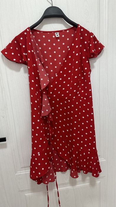 Размеры подходят s, m, обувь 36-37