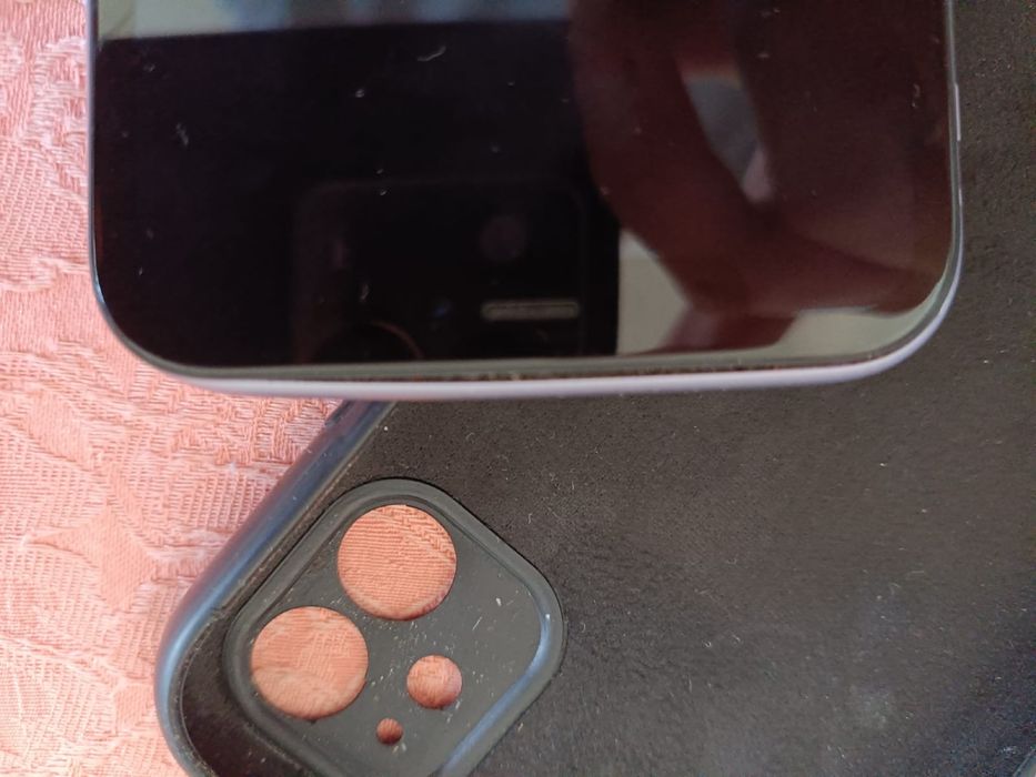 Продается айфон 11