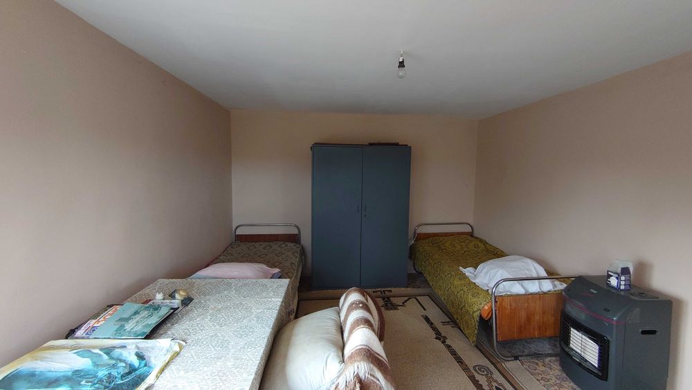 Двуетажна къща в село Сламино