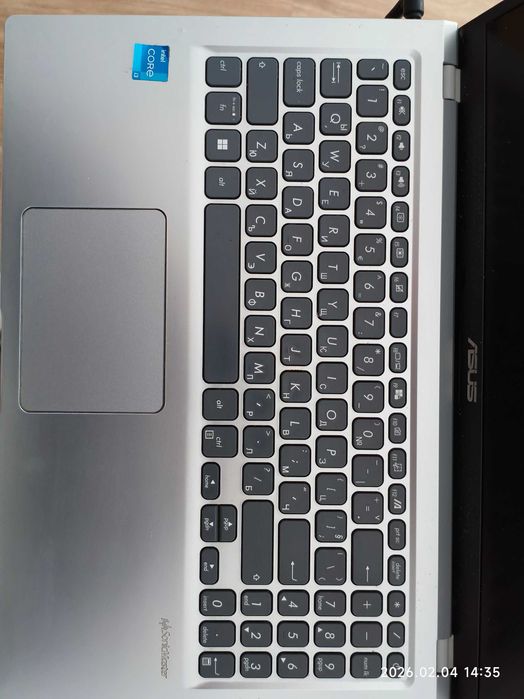 Лаптоп Asus X515E I3-1115G4 8GB DDR4 254 M2 SSD