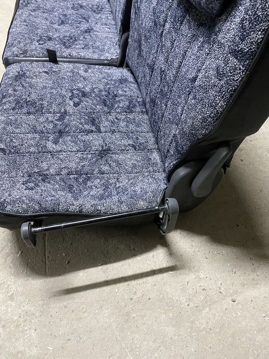 3ий ряд сиденье Prado 120