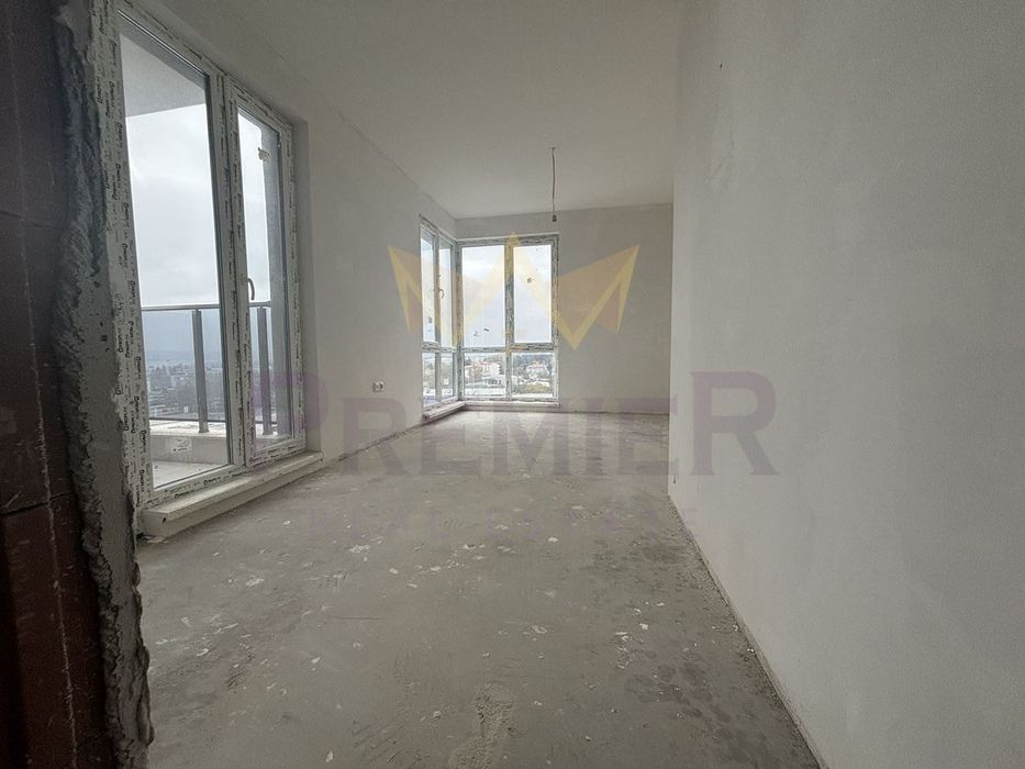 3-стаен в Варна-Младост 1 площ 150