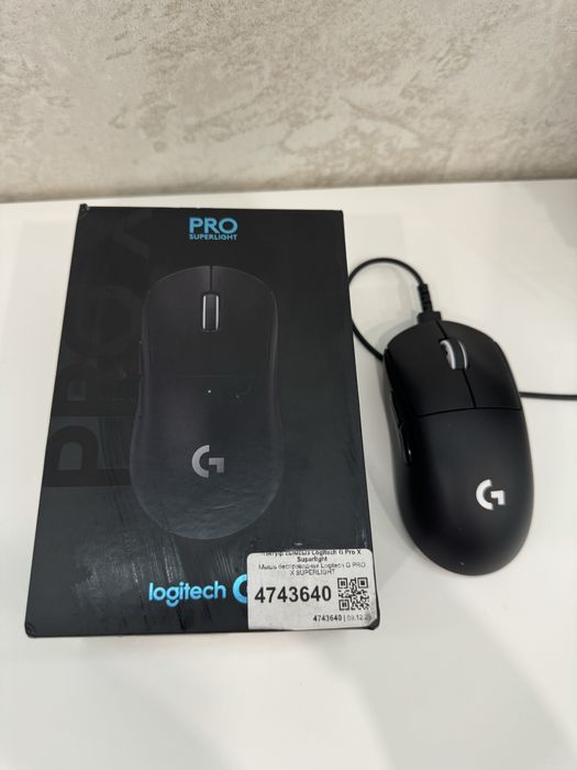 Компьютерная мышка Logitech PRO SUPERLIGHT