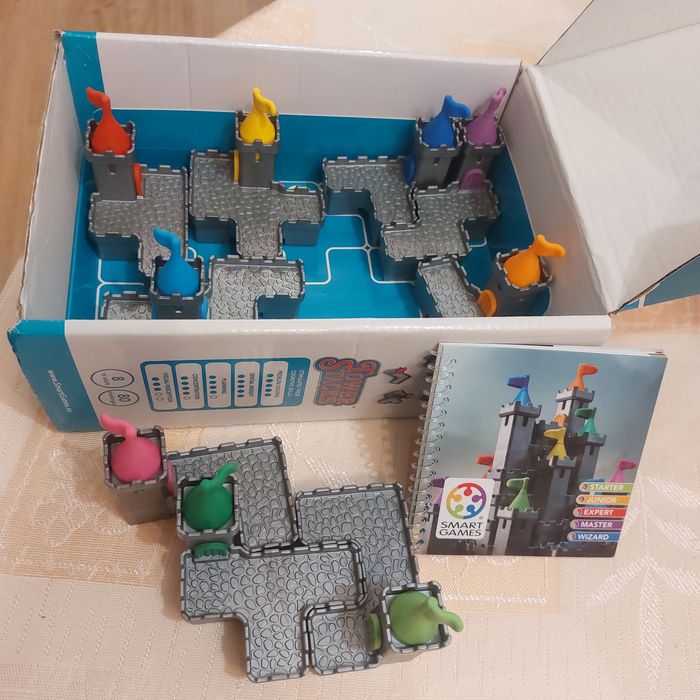 Образователна игра Tower Stacks