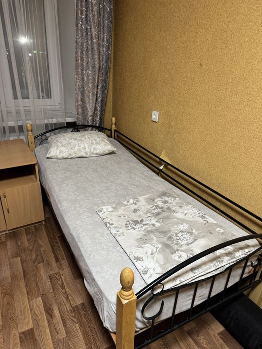 Продаются кровати 1-спальнын