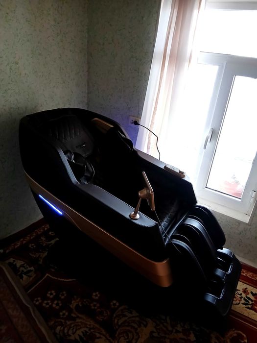 Массажная кресло