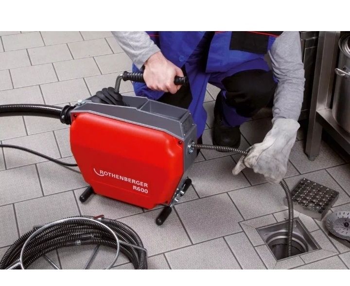 Прочистка канализации. Услуга сантехника