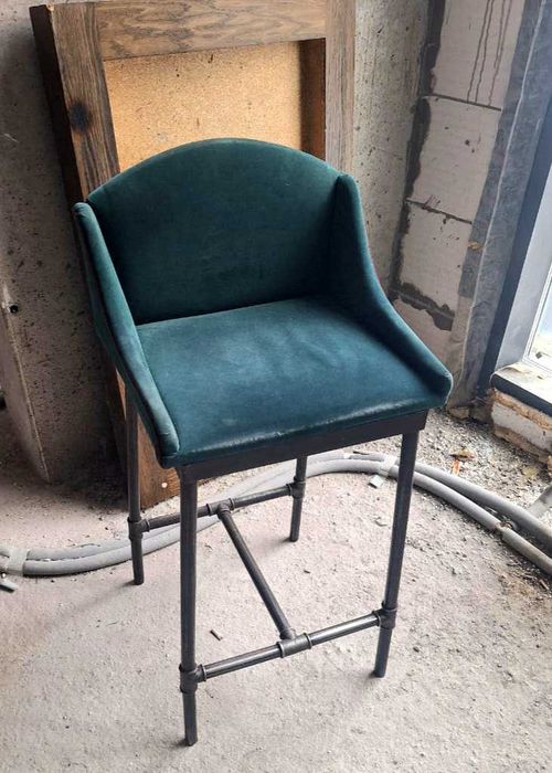 Продам разные стулья и диваны