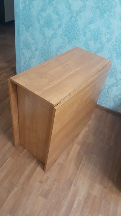 Продам  стол раскладной