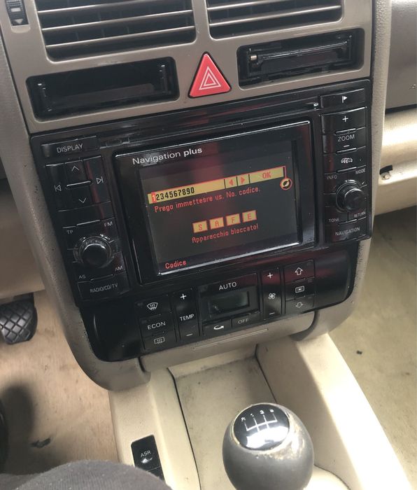 Audi a2 1.4 i на части