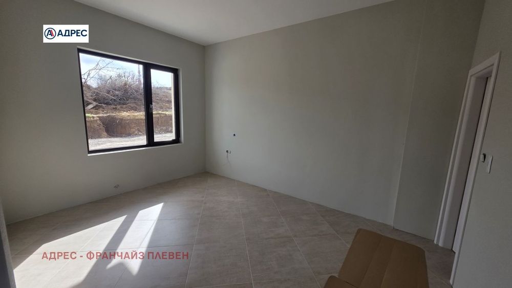 Продава се Тристаен апартамент в Плевен, Дружба 3 - 64 кв.м за 1485 €/кв.м - Снимка #3