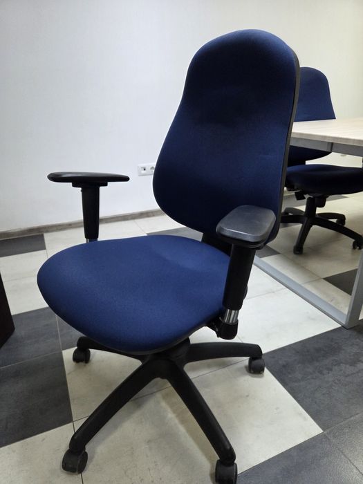 Scaune birou albastre