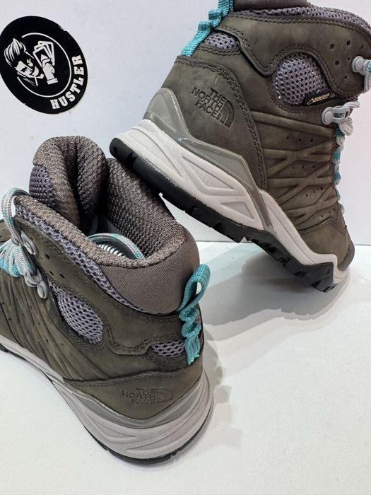 Туристически обувки THE NORTH FACE GORE-TEX . Номер 38