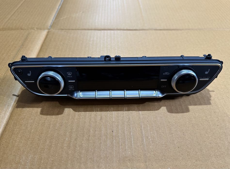 Panou clima / Climatronic Audi A4 A5 Q5 Q7 : B9 8W FY F5